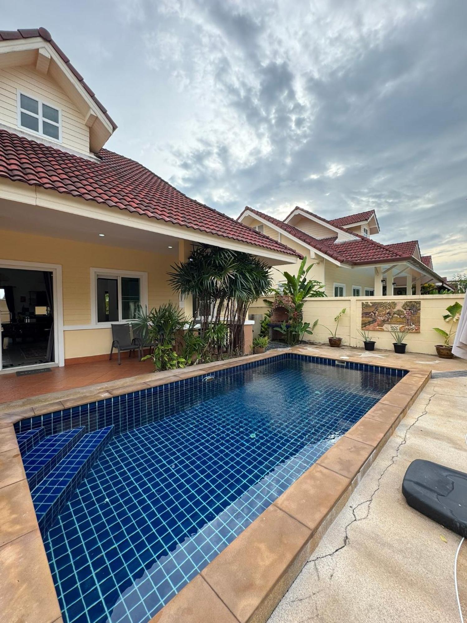 Relax Private Pool Villas - 4 Bedroom Villas Ao Nang 外观 照片
